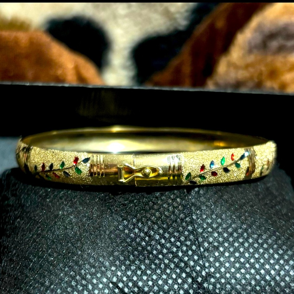 14k gold bracelet with enamel accents - Picture 2 of 5